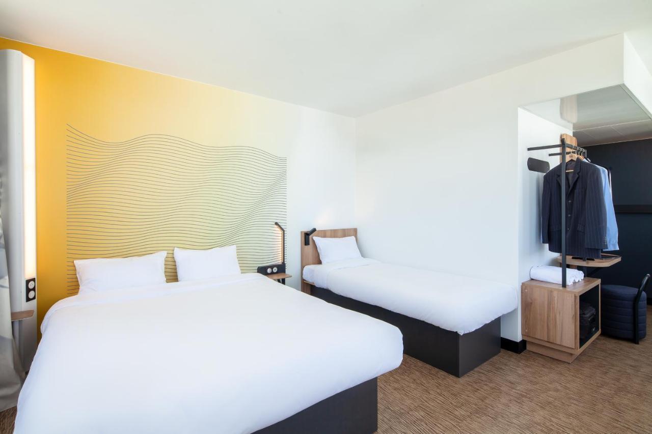 B&B Hotel Massy Gare Tgv Bagian luar foto