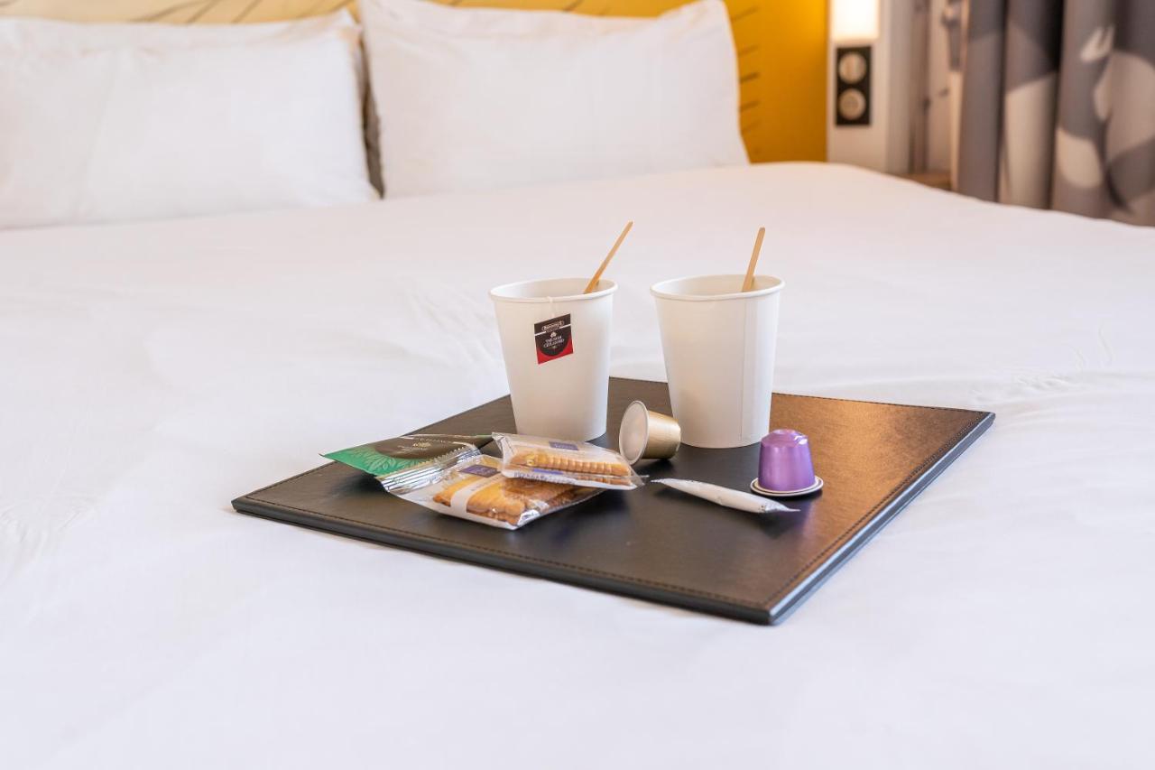 B&B Hotel Massy Gare Tgv Bagian luar foto